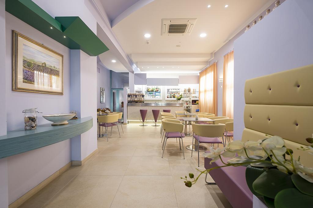 Hotel Eliseo Bellaria-Igea Marina Exterior foto